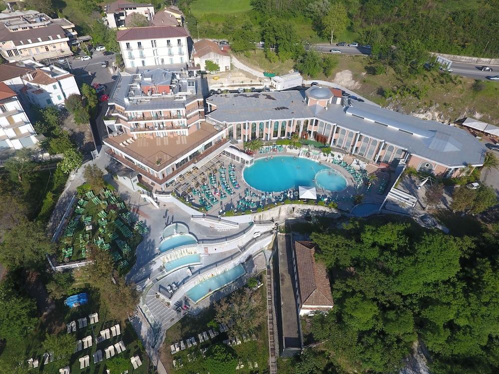 Hotel Terme Capasso Contursi Exteriör bild